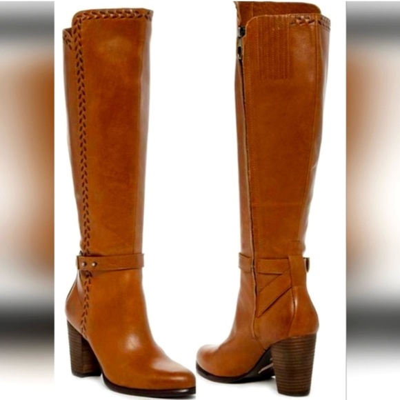 UGG Brown Heeled Boots - Picture 10 of 13
